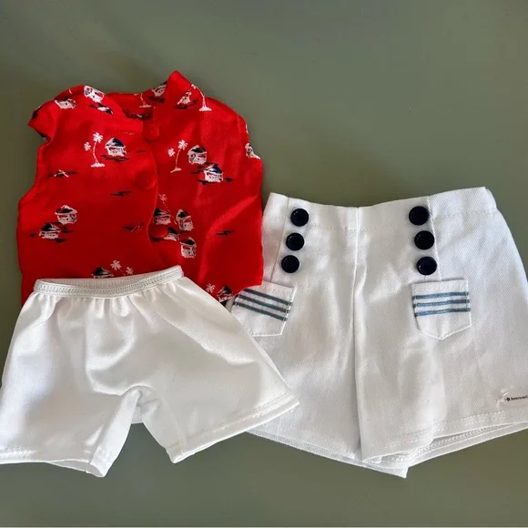 American Girl Doll Nanea Mitchell (Like New) - Picture 5 of 10